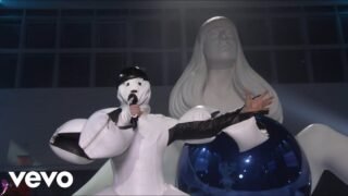 Lady Gaga – Aura (VEVO Presents)
