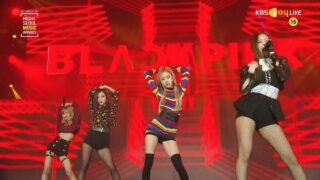BLACKPINK – ‘불장난 (PLAYING WITH FIRE)’ + ‘붐바야 (BOOMBAYAH)’ in 2017 Seoul Music Awards