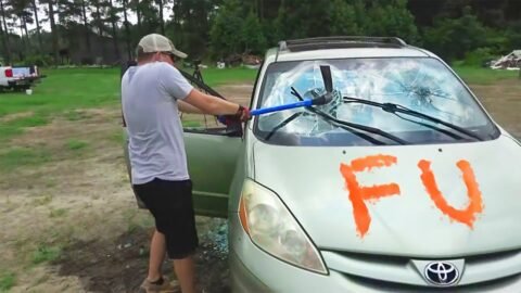 Destroying My Friend’s Car And Surprising Him With A New One – Slime