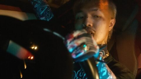 YOUNGOHM – แสงไฟ in the city (Official Video)