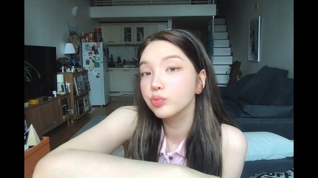 Left And Right - Charlie Puth (feat. Jung Kook of BTS) (xooos cover) 1 maxresdefault 59