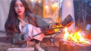 밥굽녀? 숯불 토마호크 스테이크 여러분 이거 맞나요…? 혼자서 에어텐트 접다가 허리 나갈뻔 했어요