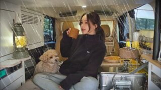 🌧비 오는 숲속 레이로 차박하기 | 새우 구워먹고 누룽지 삼계탕에 막걸리 한잔 | 구독자이벤트