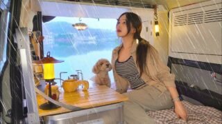 ☔️비내리는 저수지 앞 차에서 잘게요 🚐 | 해물파전에 막걸리 한잔 | 순두부 짬뽕 | 레이캠핑카 | 애견동반캠핑