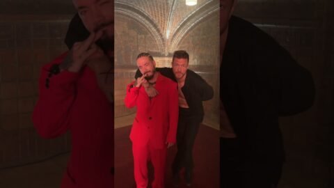 put it in coast… FRIDAY @jbalvin #imaginedragons #eyesclosed