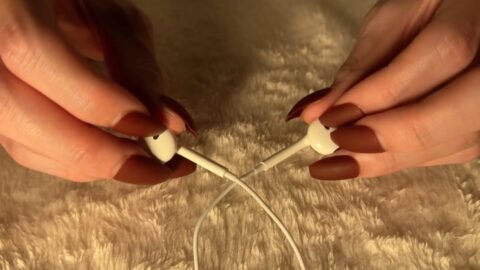 ASMR Fast Tapping & Scratching EarPods with Nails (No Talking)